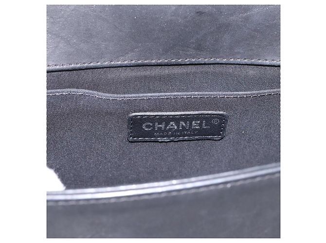 Borsa a catena CHANEL Boy Chanel Matelasse in pelle di vitello nera argento CC Auth 199543M Nero - vista 18