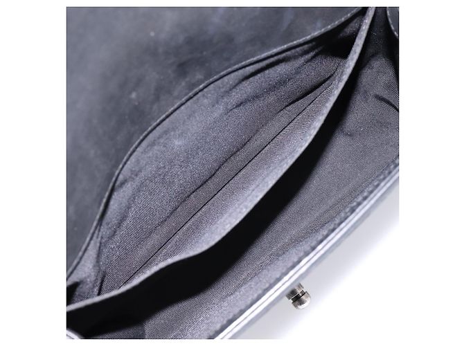 Borsa a catena CHANEL Boy Chanel Matelasse in pelle di vitello nera argento CC Auth 199543M Nero - vista 21