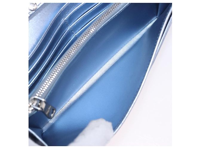 Sac à épaule portefeuille Miu Miu Matelassé en cuir bleu clair argenté Auth 200112M - vue 10