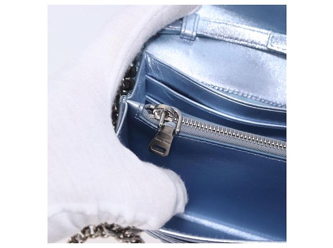 Sac à épaule portefeuille Miu Miu Matelassé en cuir bleu clair argenté Auth 200112M - vue 27