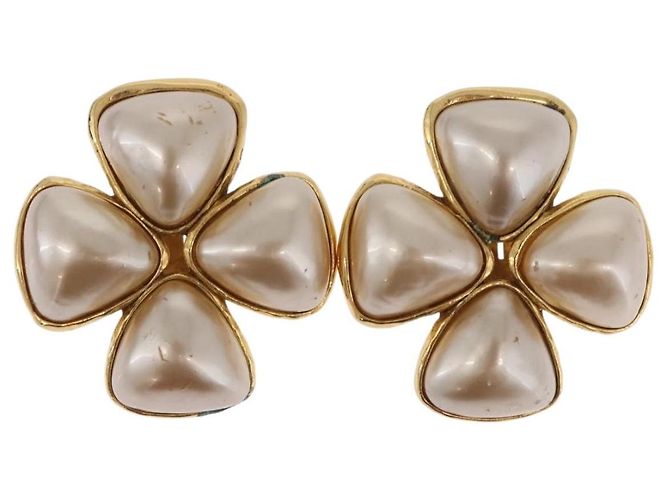 Boucles d'oreilles perles CHANEL Métal Doré CC Auth 197929 - vue 2