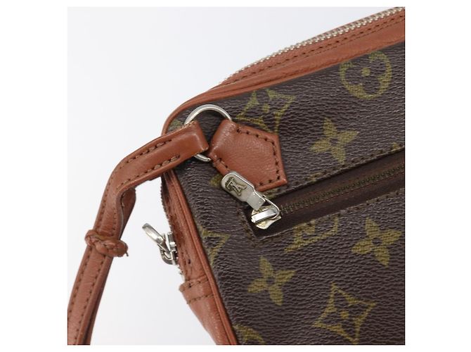 LOUIS VUITTON Monogram Sac Sports Clutch Bag LV Auth 199891A Monogramma - vista 9