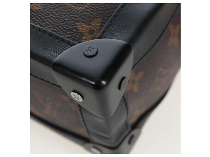 LOUIS VUITTON Bolsa de Ombro Solar Powered Ray Soft Trunk M44478 LV Auth 199093SAM Monograma - vista 18