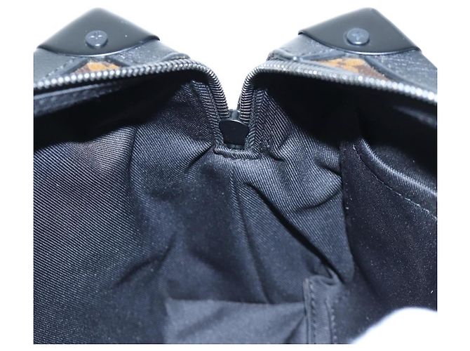 LOUIS VUITTON Bolsa de Ombro Solar Powered Ray Soft Trunk M44478 LV Auth 199093SAM Monograma - vista 23