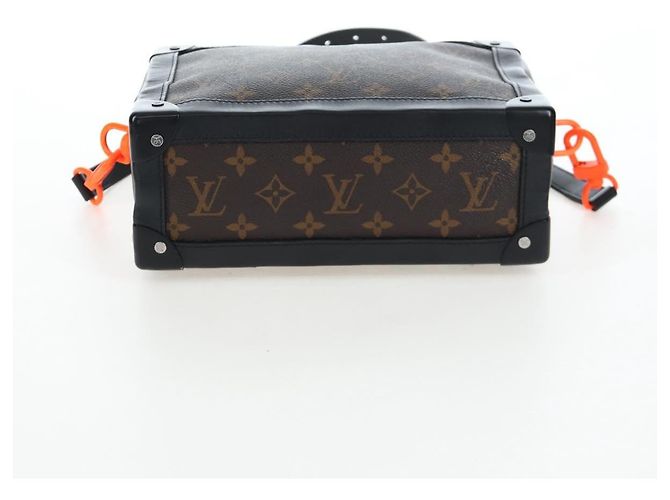 LOUIS VUITTON Bolsa de Ombro Solar Powered Ray Soft Trunk M44478 LV Auth 199093SAM Monograma - vista 5