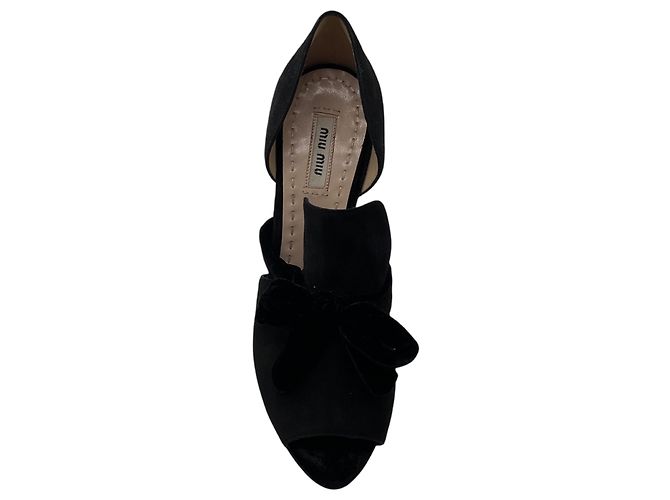 Tacchi Miu Miu in camoscio nero open toe con fiocco in velluto - vista 4
