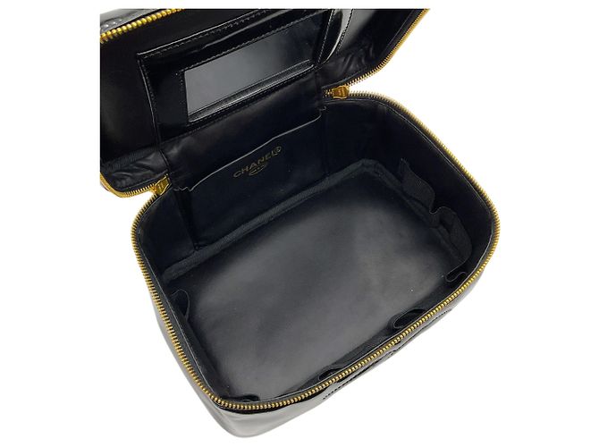 Chanel Black Patent Leather Vanity Case - view 11