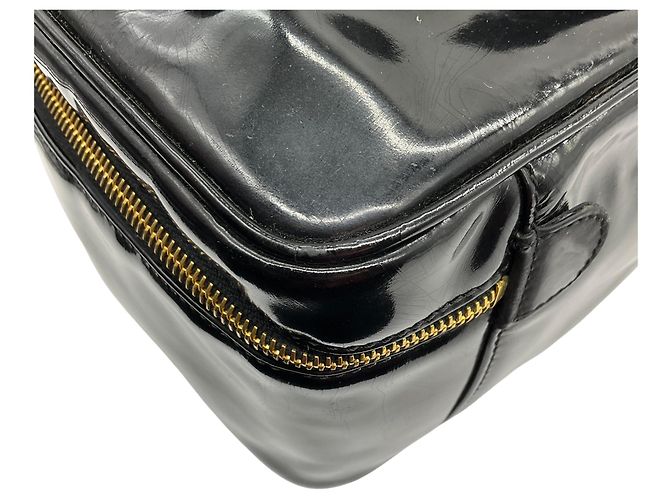 Chanel Black Patent Leather Vanity Case - view 7