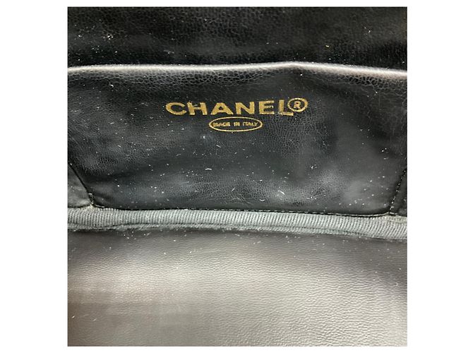 Chanel Black Patent Leather Vanity Case - view 9