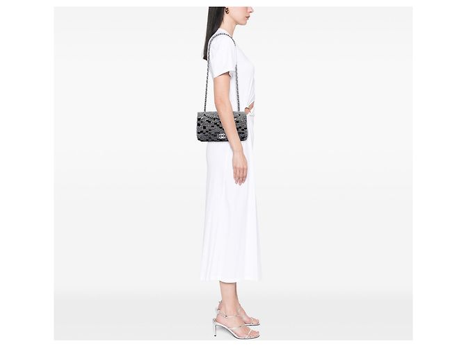 Borsa a tracolla Chanel Medium Classic Canvas Sequin Stripes Double Flap nera Nero - vista 6