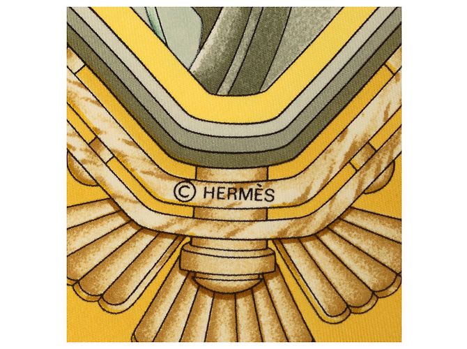 Foulard di seta Hermès Automobile Giallo 90 - vista 2