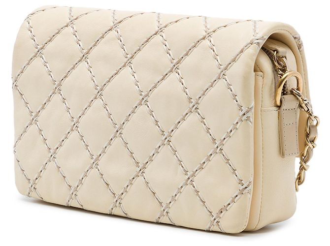 Borsa a tracolla Chanel CC Quilted Calfskin Wild Stitch beige - vista 2
