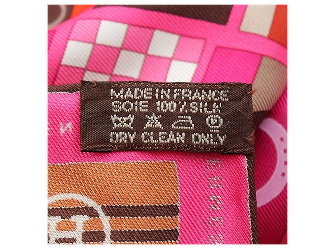 Foulard di seta Hermès En Voyage Rosa 90 - vista 2