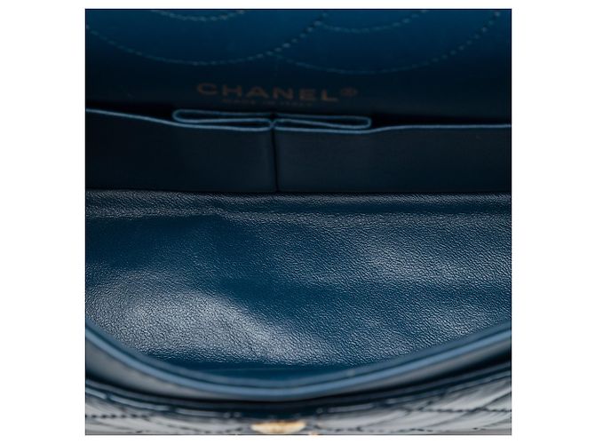Borsa a tracolla Blue Chanel Quilted Patent Reissue 2.55 Double Flap 225 - vista 4