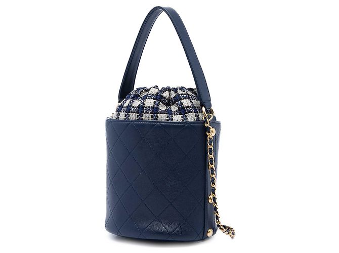 Borsa a secchiello Chanel Medium CC in vitello e tweed blu con coulisse - vista 2