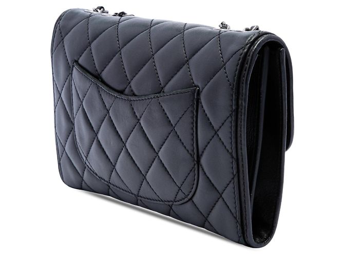 Borsa Crossbody Chanel Small Quilted Lambskin Citizen Zip Flap Nera Nero - vista 2