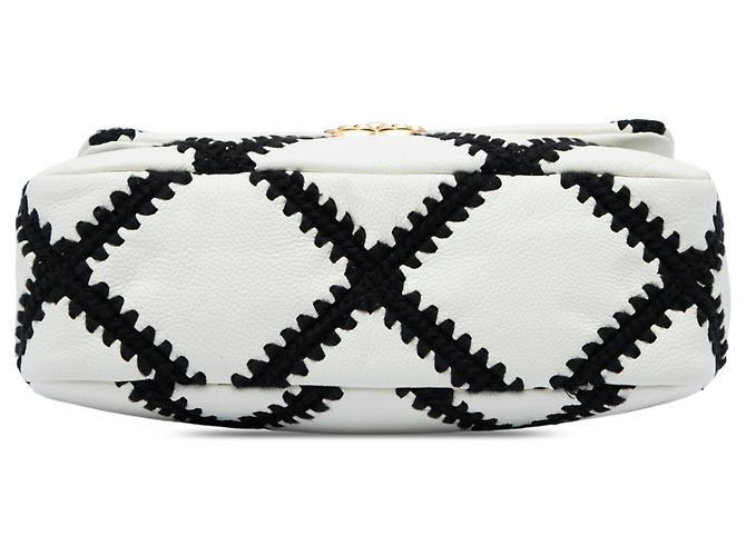 Borsa Chanel 19 Flap Satchel Medium in pelle di vitello crochet bianca Bianco - vista 3