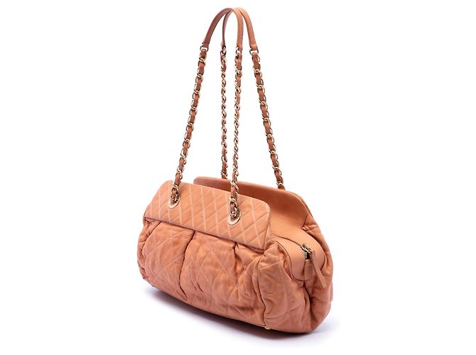 Borsa Bowling Chanel Chic Quilt in vitello iridescente matelassé Arancione - vista 2