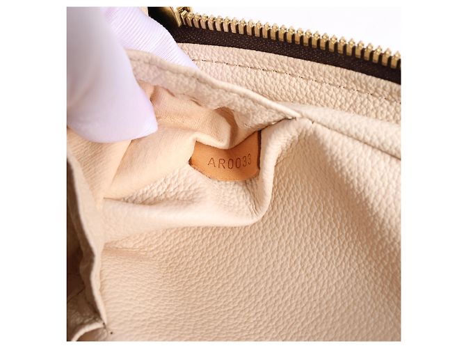 Borsa a mano 2Way Louis Vuitton Spontini Monogram Canvas in Brown M47500 Beige - vista 11