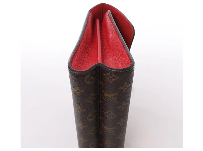 Louis Vuitton Victoire Monogram Canvas Crossbody Bag in Brown x Red M41731 Rot - Ansicht 8
