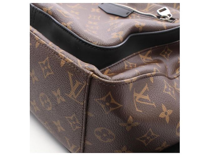 Zaino/Borsa Louis Vuitton Josh Marrone Nero Monogramma - vista 8