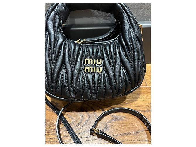 Borsa hobo Miu Miu Wander in pelle Matelassé Nero - vista 11