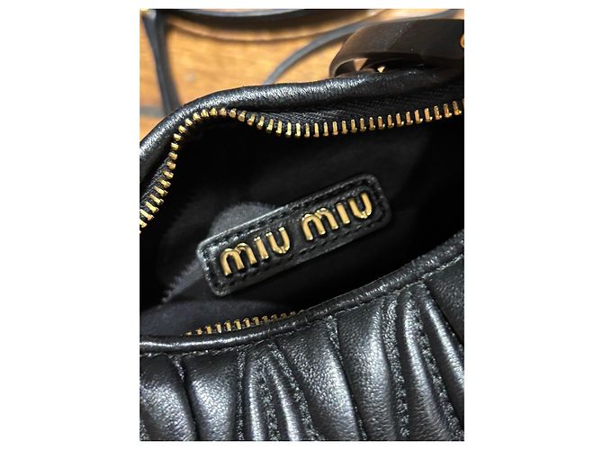 Borsa hobo Miu Miu Wander in pelle Matelassé Nero - vista 3