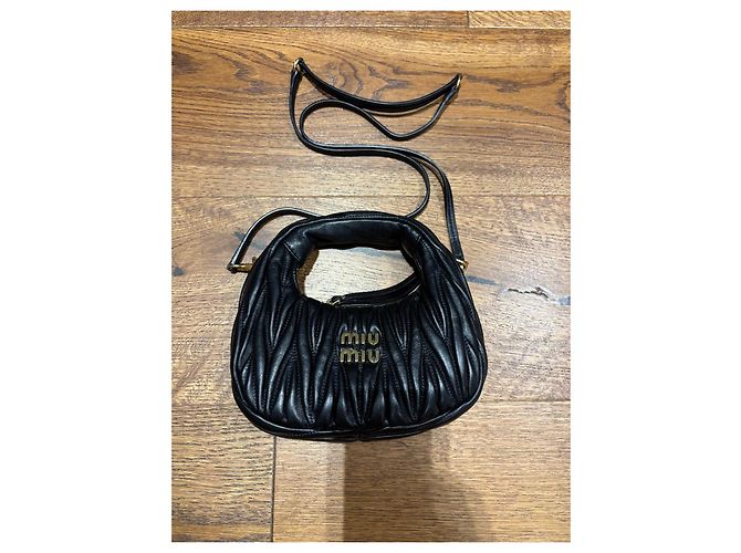Borsa hobo Miu Miu Wander in pelle Matelassé Nero - vista 8