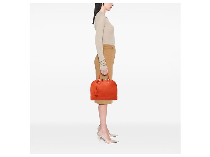 Borsa Satchel Louis Vuitton Epi Alma PM Arancione - vista 6