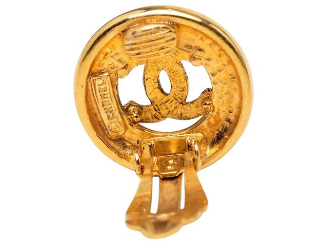 Orecchini a clip rotondi Chanel CC placcati oro D'oro - vista 3