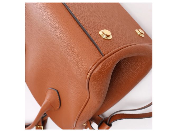 Borsa Louis Vuitton Milla PM Taurillon in Brown M51684 Marrone - vista 11
