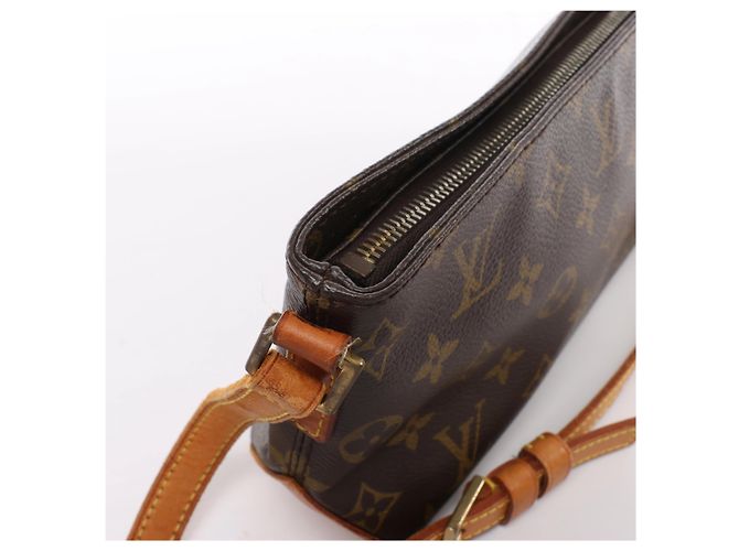 Borsa a tracolla Louis Vuitton Trotteur Monogram Canvas in marrone M51240 - vista 5