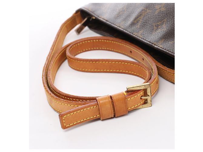 Borsa a tracolla Louis Vuitton Trotteur Monogram Canvas in marrone M51240 - vista 9
