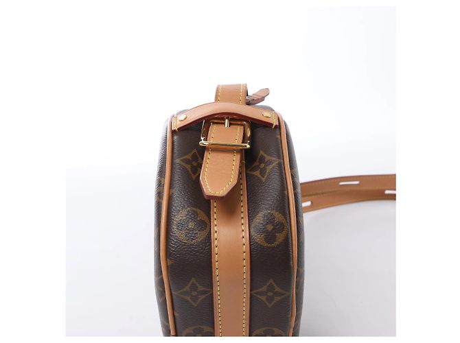 Borsa a tracolla Louis Vuitton Boite Chapeau Souple PM Monogram in marrone M45578 - vista 7