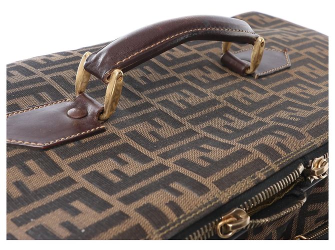 Borsa da viaggio Fendi Zucca Canvas & Leather in marrone - vista 12