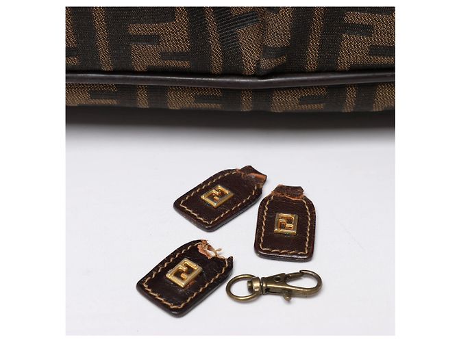 Borsa da viaggio Fendi Zucca Canvas & Leather in marrone - vista 16