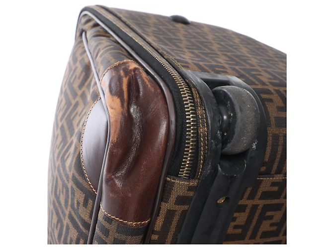 Borsa da viaggio Fendi Zucca Canvas & Leather in marrone - vista 9