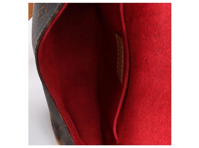 Borsa a tracolla Louis Vuitton Tanblan Monogram Canvas in marrone M51179 Rosso - vista 7