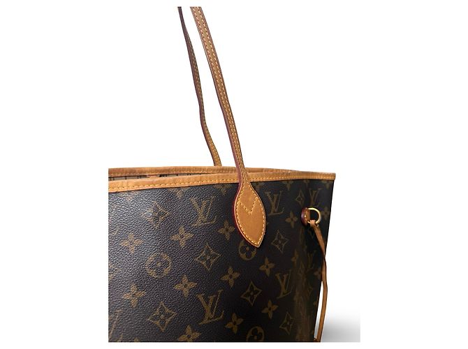 Louis Vuitton Neverfull Beige - vista 3