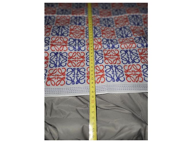 Carré Loewe Anagram in cotone Bianco Rosso Blu - vista 10