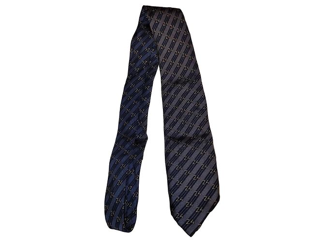 Hermès blue silk tie with 24 Faubourg pattern - view 2