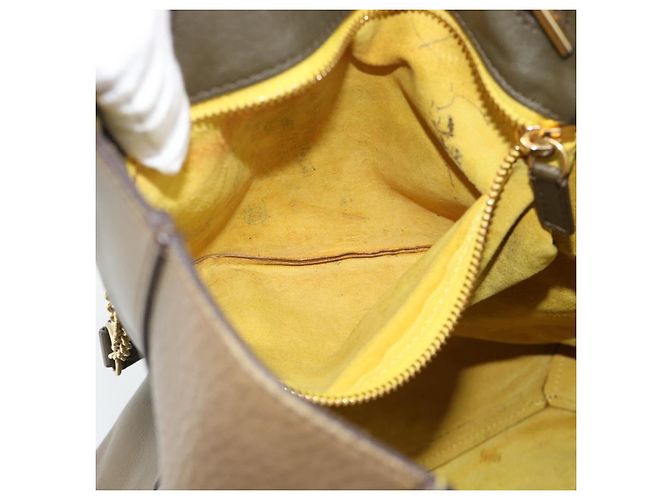 Céline CELINE Chain Tote Bag Leather Khaki Gold Tone - vista 18