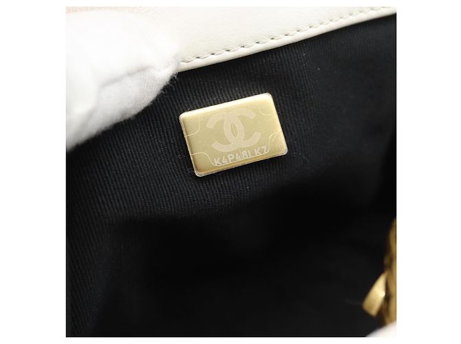 CHANEL Matelasse Chain Shoulder Bag Lamb Skin 2way White Gold CC - vista 12