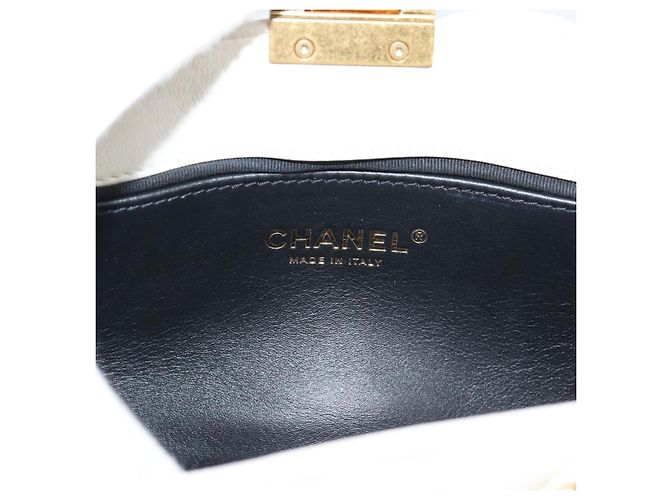 CHANEL Matelasse Chain Shoulder Bag Lamb Skin 2way White Gold CC - vista 18