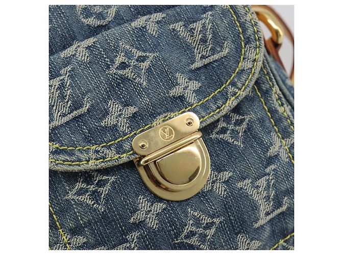 LOUIS VUITTON Monogram Denim Camera Bag Blue M95348 LV - vista 15