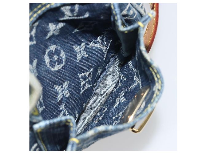 LOUIS VUITTON Monogram Denim Camera Bag Blue M95348 LV - vista 21