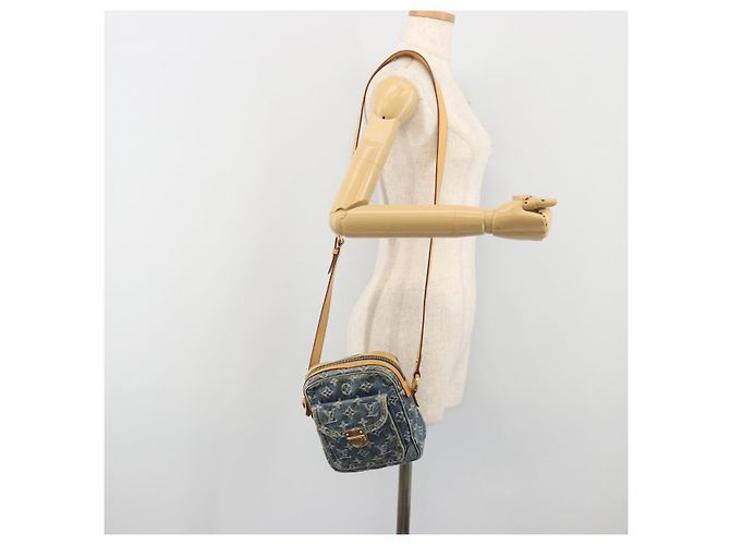 LOUIS VUITTON Monogram Denim Camera Bag Blue M95348 LV - vista 23