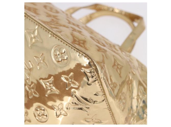 LOUIS VUITTON Monogram Miroir Bellevue PM Hand Bag Gold Dore M95762 - vista 16