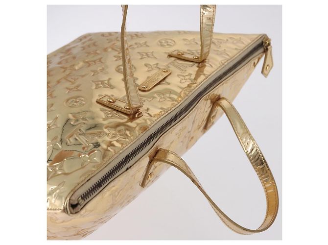 LOUIS VUITTON Monogram Miroir Bellevue PM Hand Bag Gold Dore M95762 - vista 7