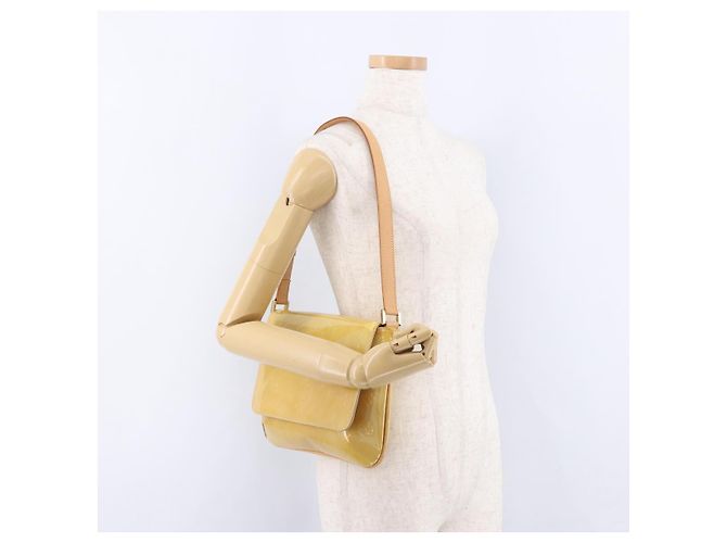 LOUIS VUITTON Monogram Vernis Thompson Street Bag Beige M91301 LV - vista 24